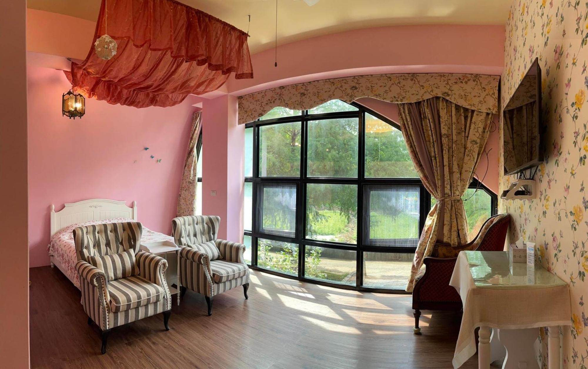 Maison-Philo Homestay B & B Sanyi Eksteriør billede